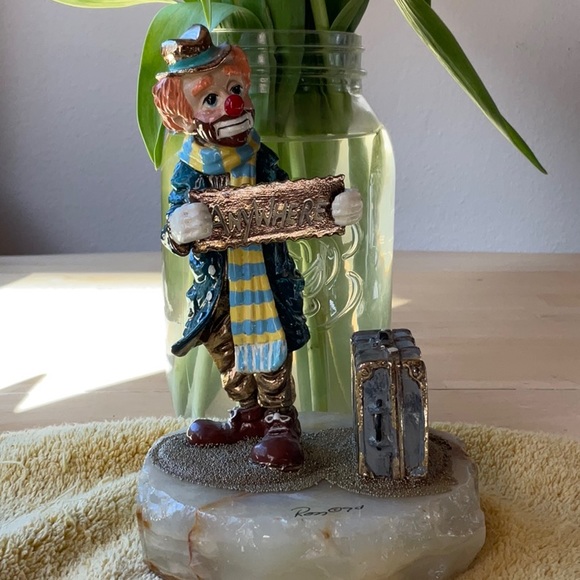 🤡🧳🤡 RON LEE CLOWN 🤡🧳🤡 - Picture 9 of 16